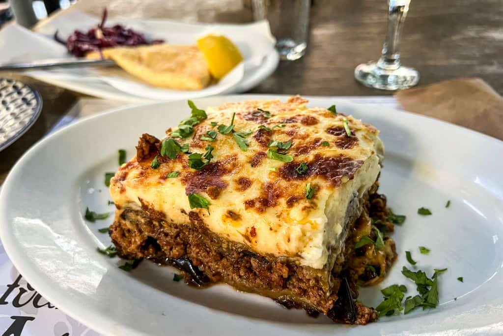 There are many delicious Greek restaurants in Syros serving staples such as moussaka.