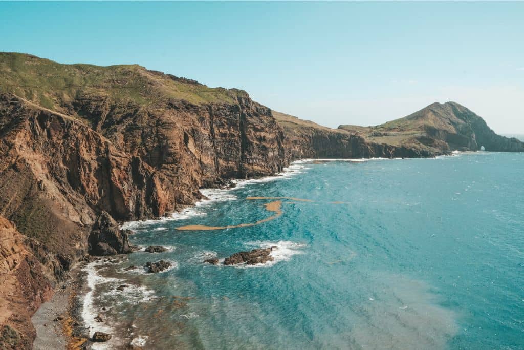 Stunning views along PR 8 Vereda da Ponta de São Lourenço